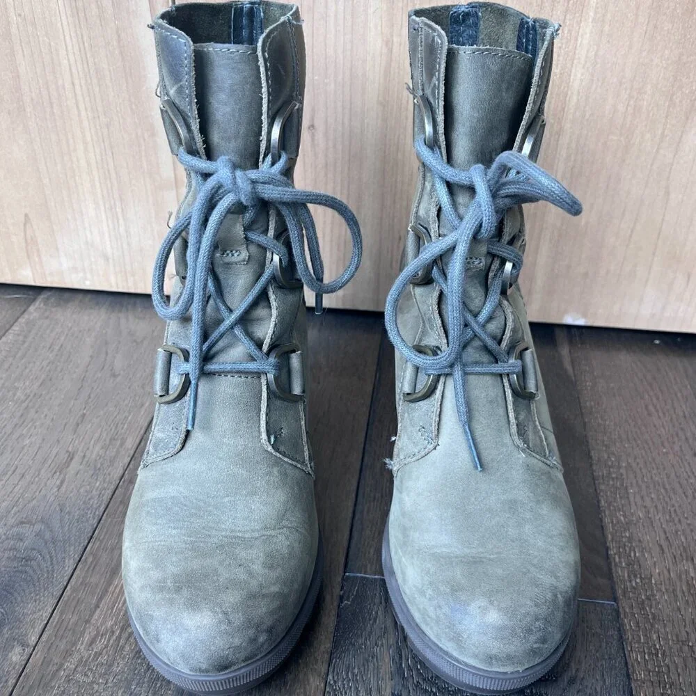 Sorel Joan of Arctic Wedge II Boots Size 6 Army Green Waterproof Leather Booties